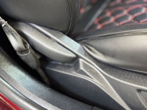 Used 2018 Ford Mustang GT RWD image 24