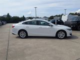 Used 2024 Chevrolet Malibu LT image 2