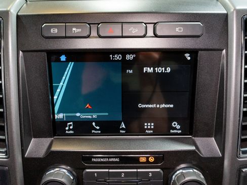 Used 2018 Ford F250 XLT w/ XLT Premium Package image 18