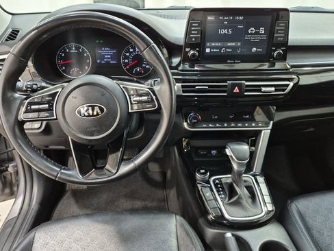 Certified 2021 Kia Seltos EX AWD/4WD image 14