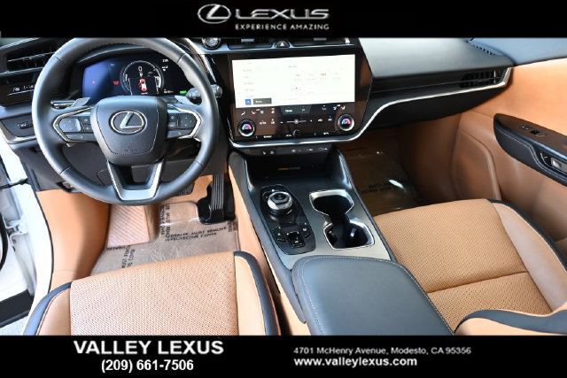 Certified 2023 Lexus RZ 450e Premium w/ Technology Package AWD/4WD image 17