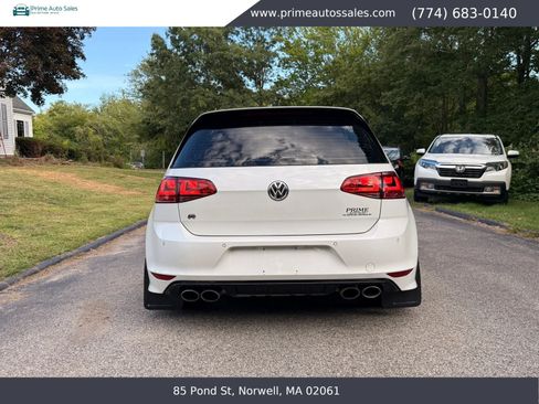 Used 2017 Volkswagen Golf 4-Door AWD/4WD image 8