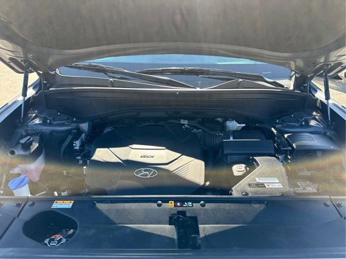 Used 2022 Hyundai Palisade SEL w/ Premium Package image 11