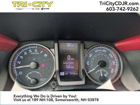 Used 2020 Toyota Tacoma TRD Sport w/ TRD Premium Sport Package image 21