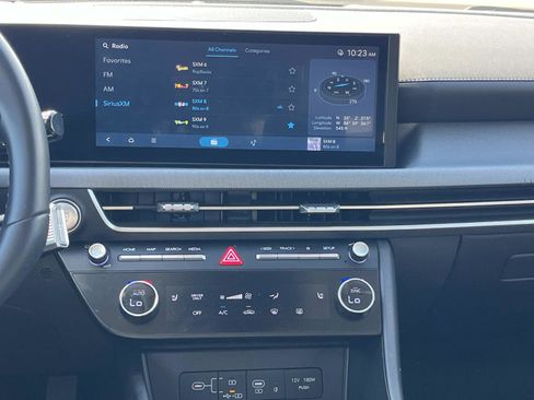 Used 2025 Hyundai Sonata SEL FWD image 12
