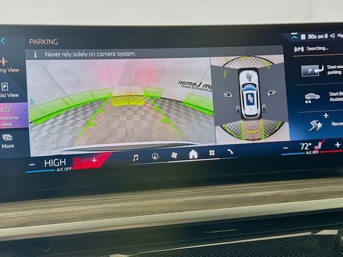 Used 2024 BMW X5 xDrive50e w/ Premium Package image 14