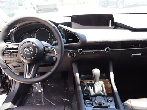 New 2026 MAZDA MAZDA3 2.5 Turbo Sedan w/Premium Plus AWD/4WD image 18