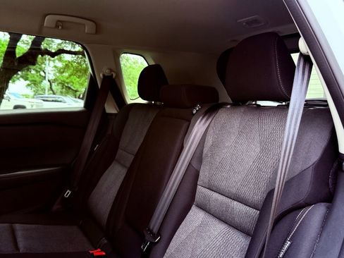 Used 2024 Nissan Rogue SV AWD/4WD image 25