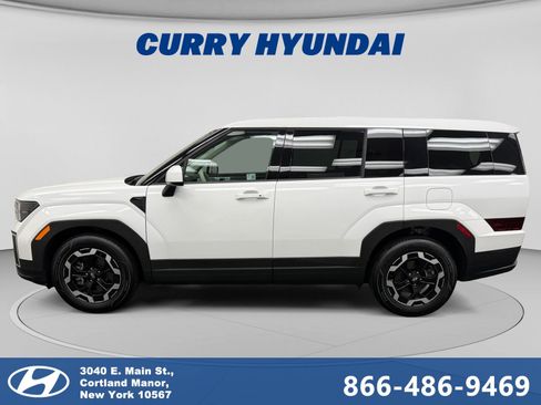 Certified 2025 Hyundai Santa Fe SE AWD/4WD image 2