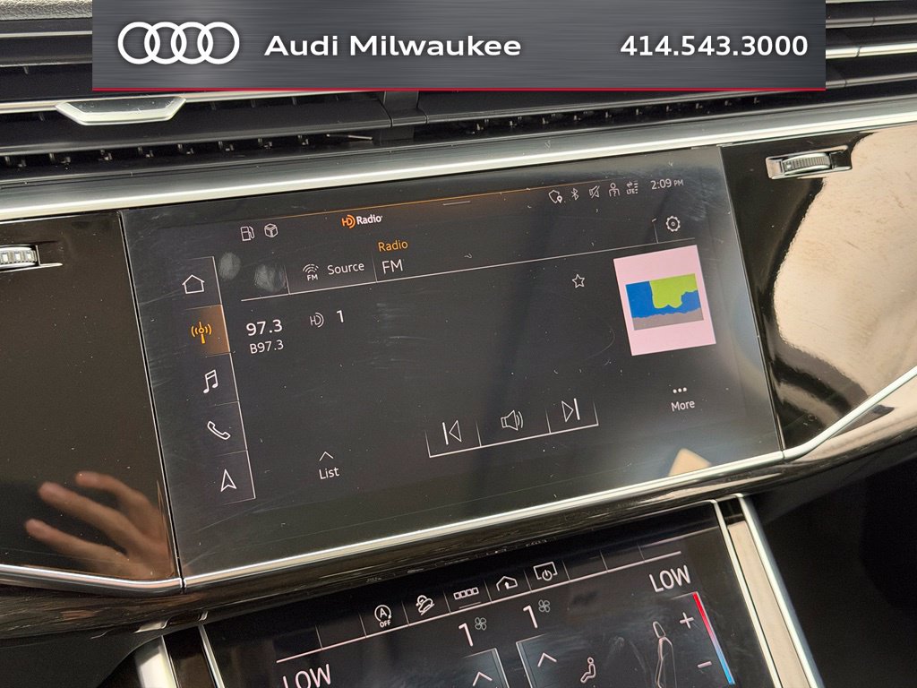 Used 2023 Audi Q7 3.0T Premium Plus AWD/4WD image 28