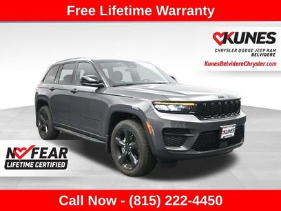 Used 2025 Jeep Grand Cherokee Altitude