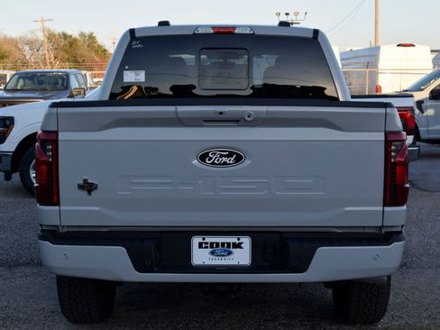 New 2026 Ford F150 XLT w/ Equipment Group 302A MID image 5