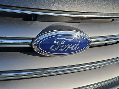 Used 2016 Ford Edge SEL w/ Equipment Group 201A image 11