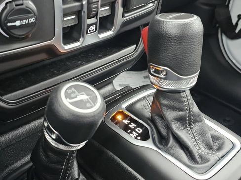 New 2026 Jeep Gladiator Sport image 15