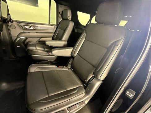 Used 2021 GMC Yukon XL Denali w/ LPO, Illumination Package image 20