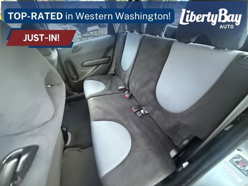 Used 2008 Honda Fit Sport image 19