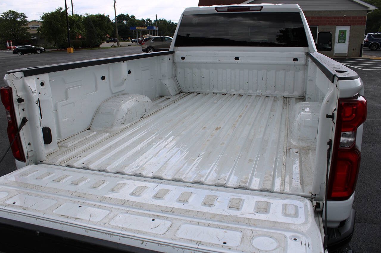 Used 2021 Chevrolet Silverado 2500 Custom w/ Custom Value Package AWD/4WD image 12