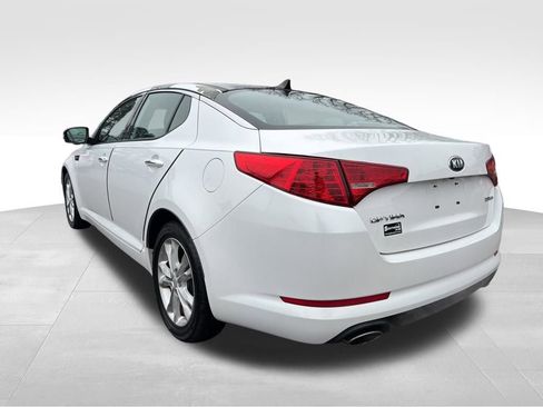 Used 2013 Kia Optima EX w/ Premium Pkg image 3