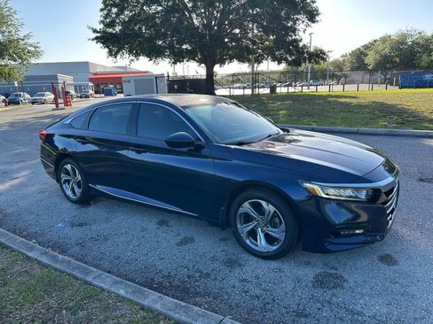 Used 2019 Honda Accord EX image 7