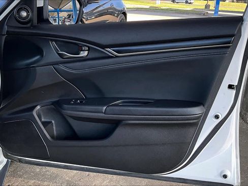 Used 2020 Honda Civic Sport Touring image 22