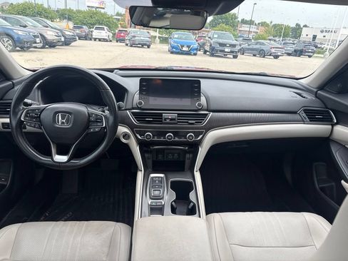 Certified 2022 Honda Accord Touring image 36