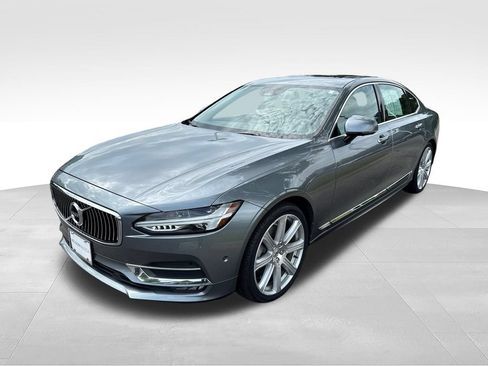 Used 2018 Volvo S90 T6 Inscription w/ Convenience Package AWD/4WD image 2