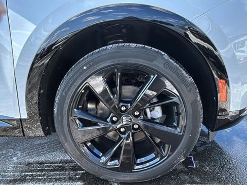 New 2026 Buick Envision Sport Touring AWD/4WD image 9