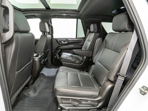 Used 2021 Chevrolet Tahoe RST w/ Luxury Package image 32