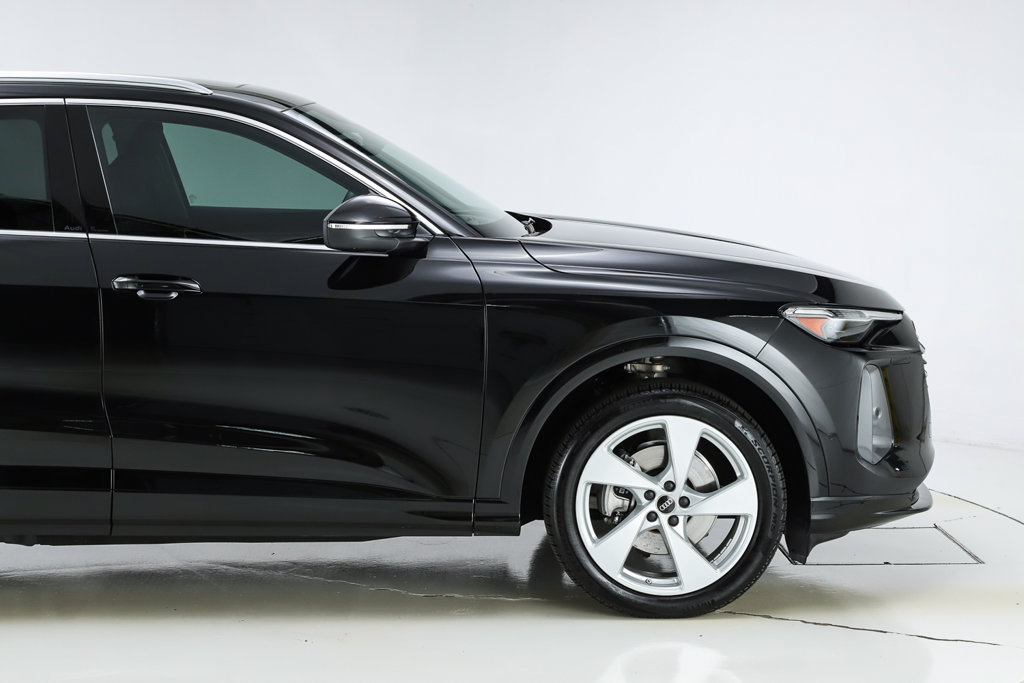 Used 2025 Audi Q5 Prestige AWD/4WD image 25