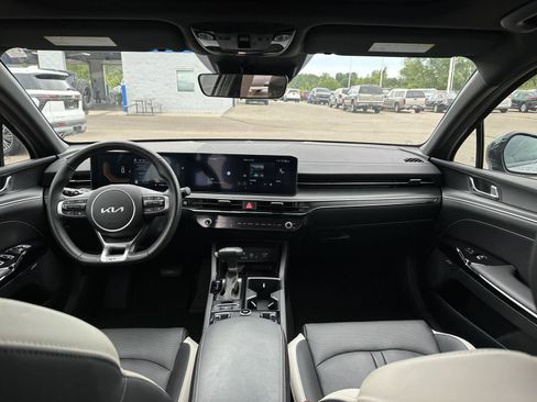 Used 2025 Kia K5 GT-Line w/ GT-Line Premium Package FWD image 14
