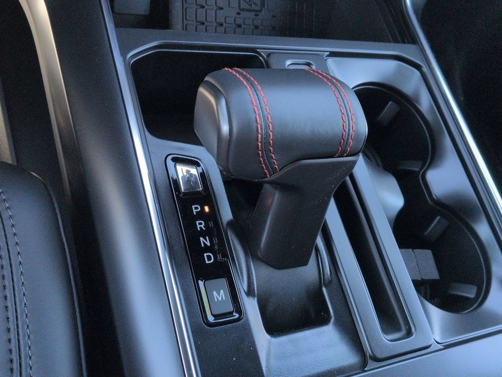 New 2026 Ford F150 Raptor AWD/4WD image 17