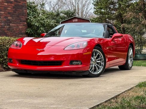 Used 2007 Chevrolet Corvette Coupe image 15