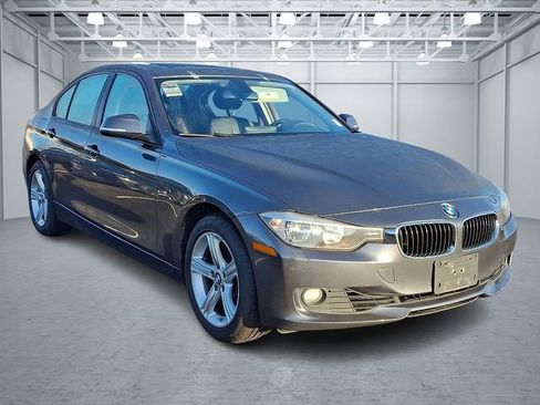 Used 2014 BMW 328i xDrive Sedan image 3