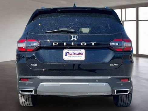 New 2026 Honda Pilot Elite image 4