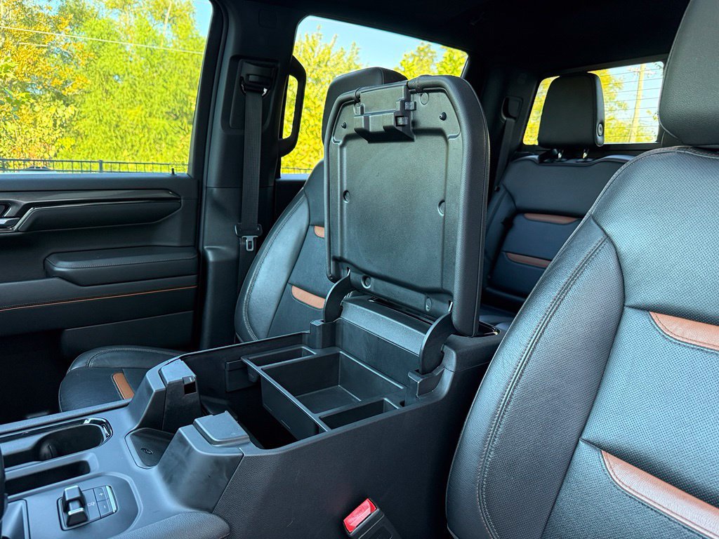 Used 2022 GMC Sierra 1500 AT4 w/ AT4 Premium Package AWD/4WD image 23