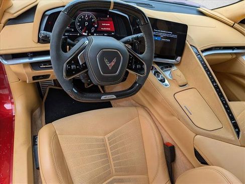 Used 2024 Chevrolet Corvette Z06 RWD image 11