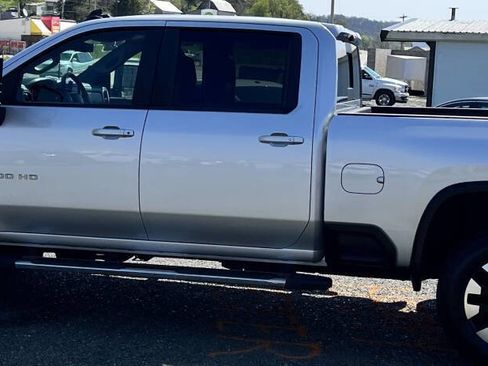 Used 2020 Chevrolet Silverado 2500 LT w/ All Star Edition image 15