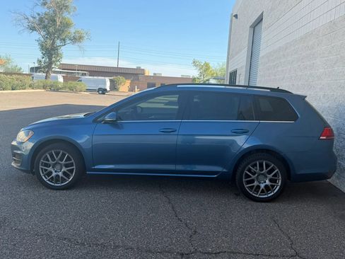 Used 2015 Volkswagen Golf TDI S FWD image 5