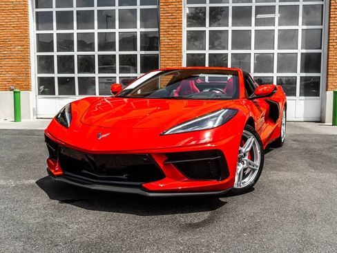 Used 2022 Chevrolet Corvette Stingray Preferred Conv w/ Battery Protection Package RWD image 4