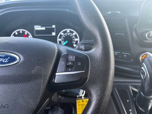 Used 2022 Ford Transit 250 Medium Roof image 24