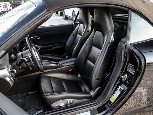 Used 2014 Porsche 911 Carrera 4 AWD/4WD image 34