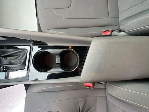 Used 2021 Hyundai Elantra SEL w/ Convenience Package image 22