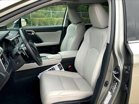 Used 2022 Lexus RX 350 FWD w/ Premium Package image 8