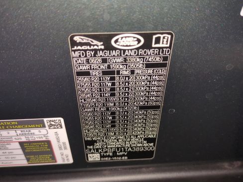 New 2026 Land Rover Range Rover Long Wheelbase SE AWD/4WD image 31