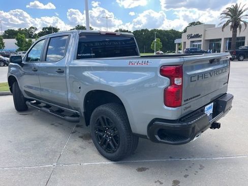 New 2026 Chevrolet Silverado 1500 Custom Trail Boss w/ LPO, Dark Essentials Package AWD/4WD image 6