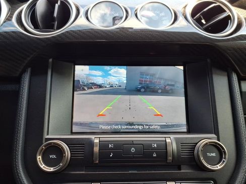 Used 2020 Ford Mustang Shelby GT350 w/ Technology Package image 17