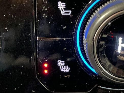 Used 2024 Chevrolet Silverado 1500 LT Trail Boss image 31