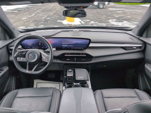 Used 2025 Buick Enclave Sport Touring image 27