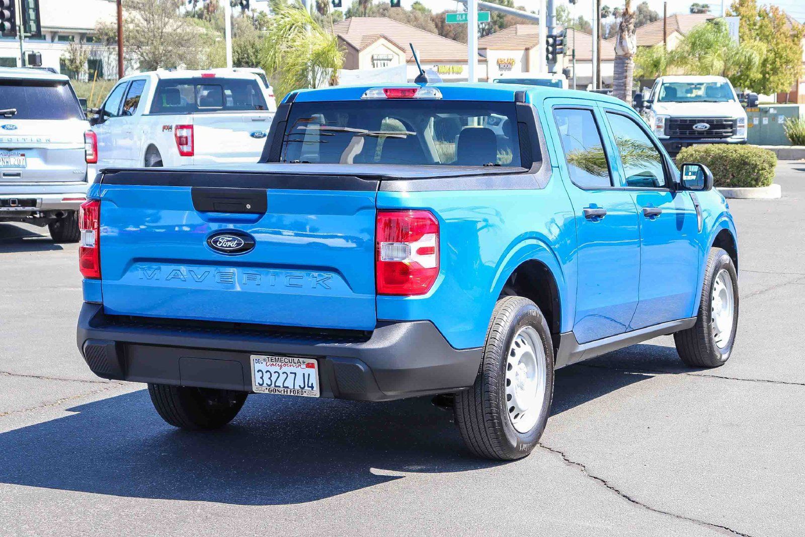 Certified 2025 Ford Maverick XL FWD image 4