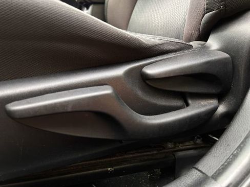 Used 2017 Toyota Corolla LE image 26